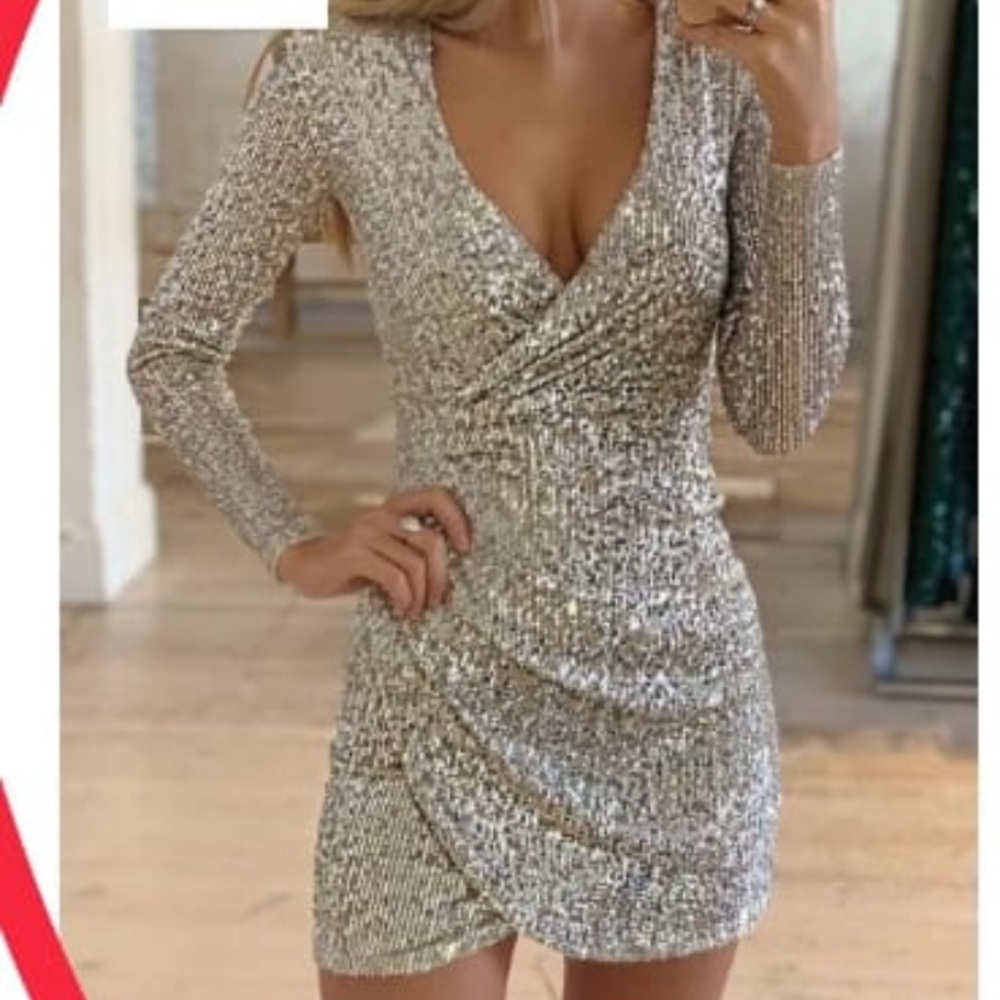 Beautiful sequin dress!